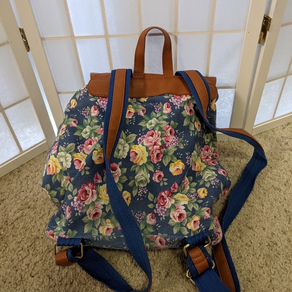 MSK Floral Backpack - Picture 5 of 8